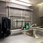 Business Trip - Sauna, Gym, Rooftop Apartment *