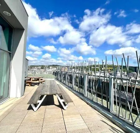 Business Trip - Sauna, Gym, Rooftop Liege