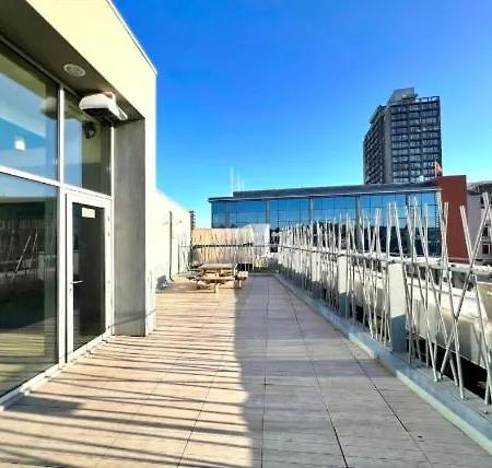 Business Trip - Sauna, Gym, Rooftop アパート