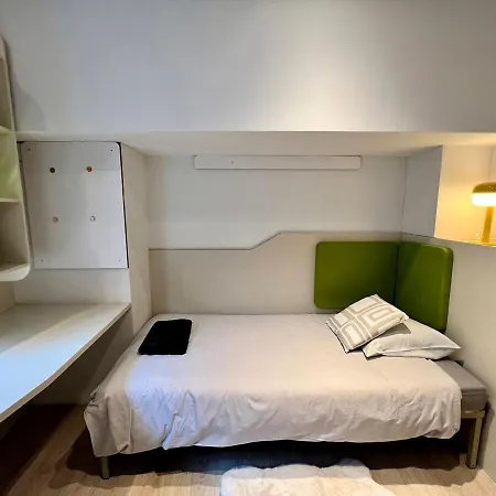 Business Trip - Sauna, Gym, Rooftop Apartman *