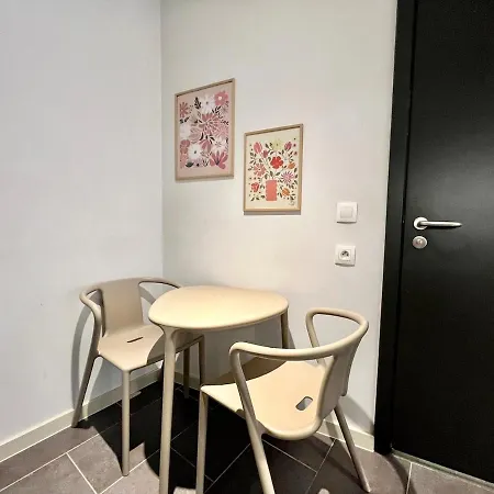 Business Trip - Sauna, Gym, Rooftop 列日