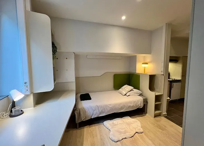 Business Trip - Sauna, Gym, Rooftop