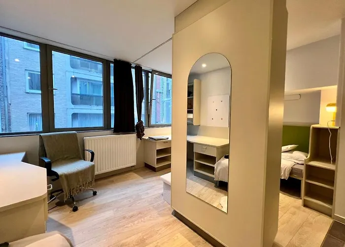 Business Trip - Sauna, Gym, Rooftop Apartman