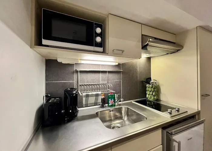 Business Trip - Sauna, Gym, Rooftop *